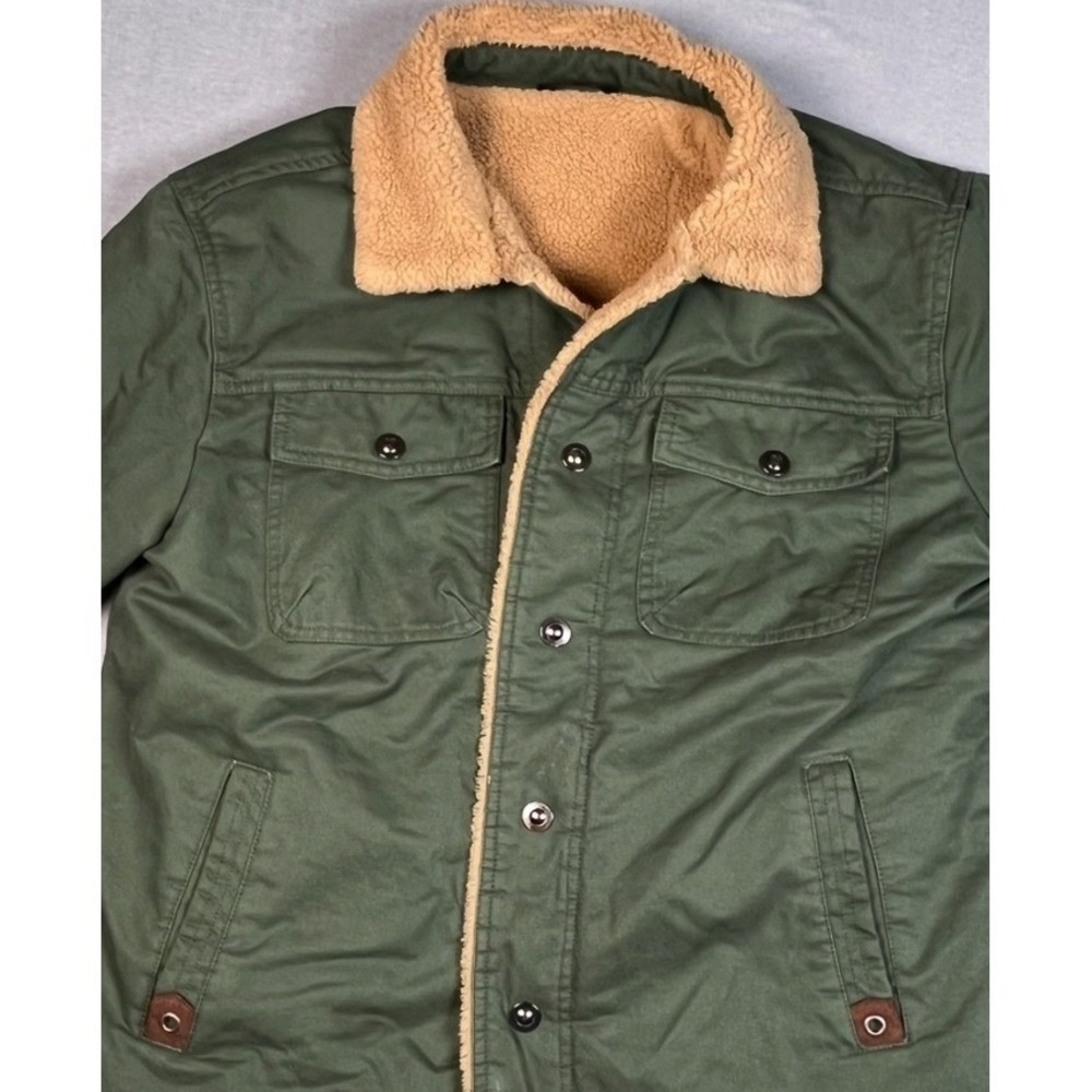 Graphene Heated Apparle Jacket with Charger Sherpa Green Small Extreme cold Snap